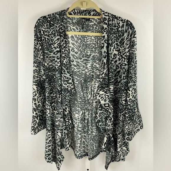 Milano Sweaters - EUC Milano Animal Print Waterfall Front 3/4 Sleeves Cardigan, XL